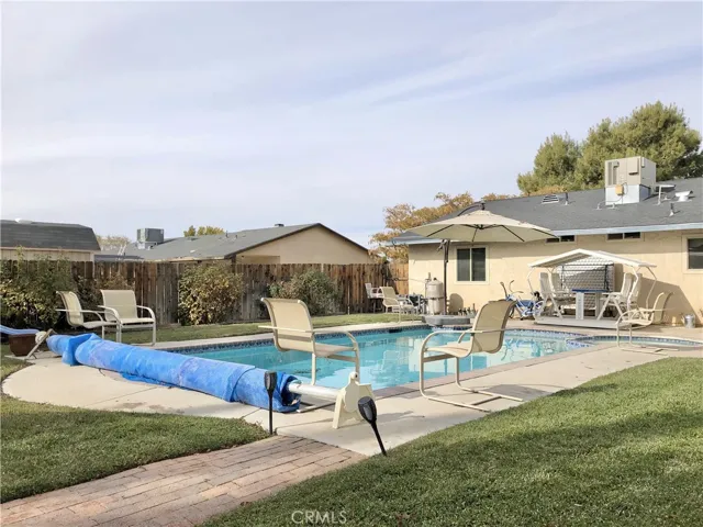 11329 Otowi Road, Apple Valley, California 92308