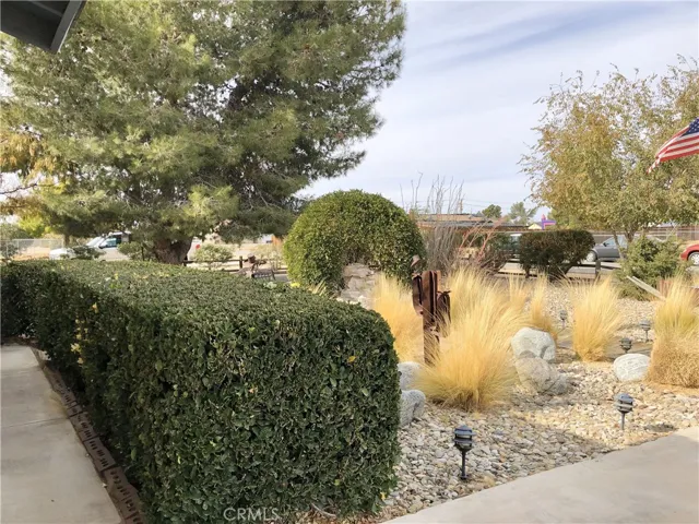 11329 Otowi Road, Apple Valley, California 92308
