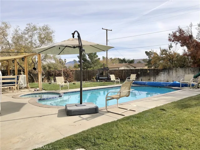 11329 Otowi Road, Apple Valley, California 92308