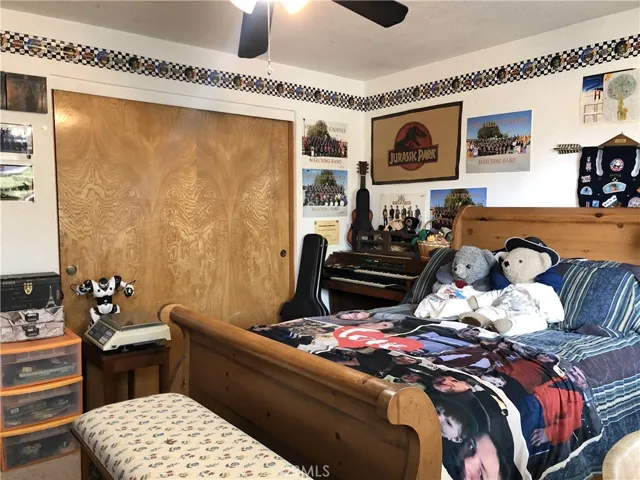 11329 Otowi Road, Apple Valley, California 92308