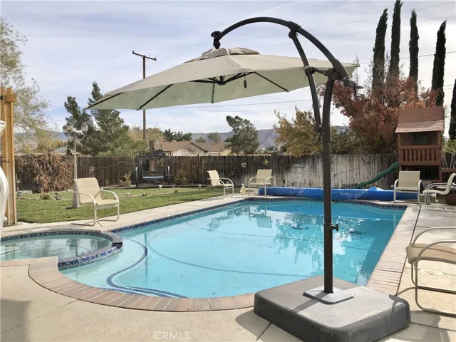 11329 Otowi Road, Apple Valley, California 92308