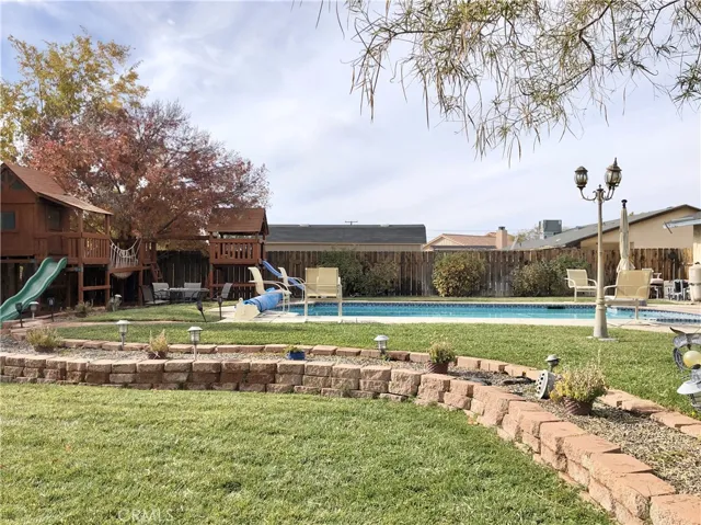 11329 Otowi Road, Apple Valley, California 92308