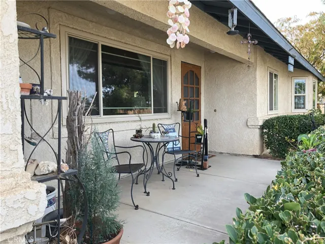 11329 Otowi Road, Apple Valley, California 92308