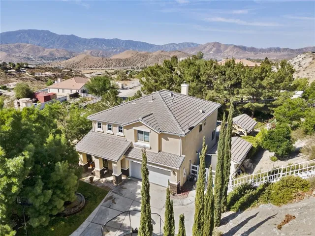 2155 Cresta Trail, Acton, California 93510