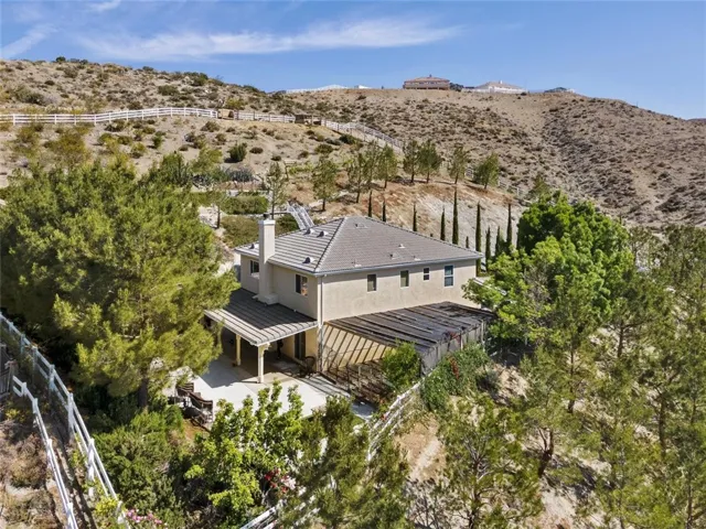 2155 Cresta Trail, Acton, California 93510