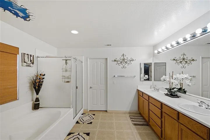 2155 Cresta Trail, Acton, California 93510