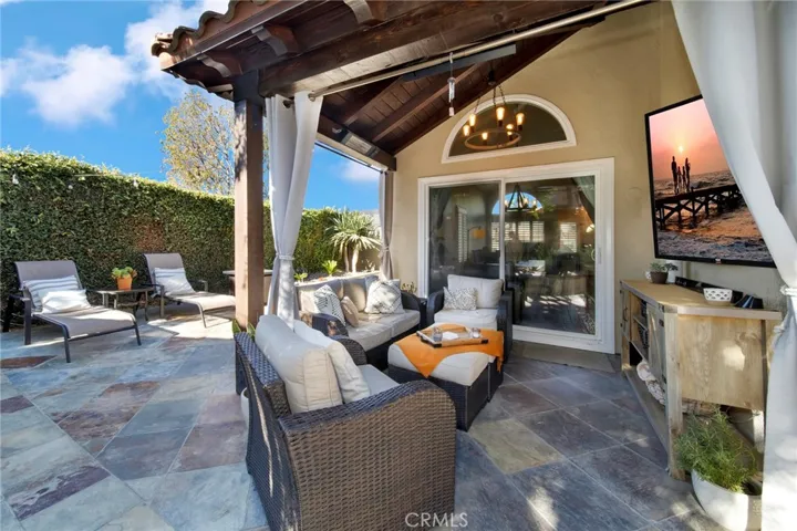2 Danta, Rancho Santa Margarita, California 92688