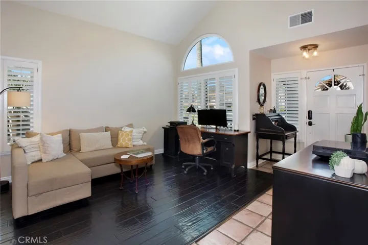 2 Danta, Rancho Santa Margarita, California 92688
