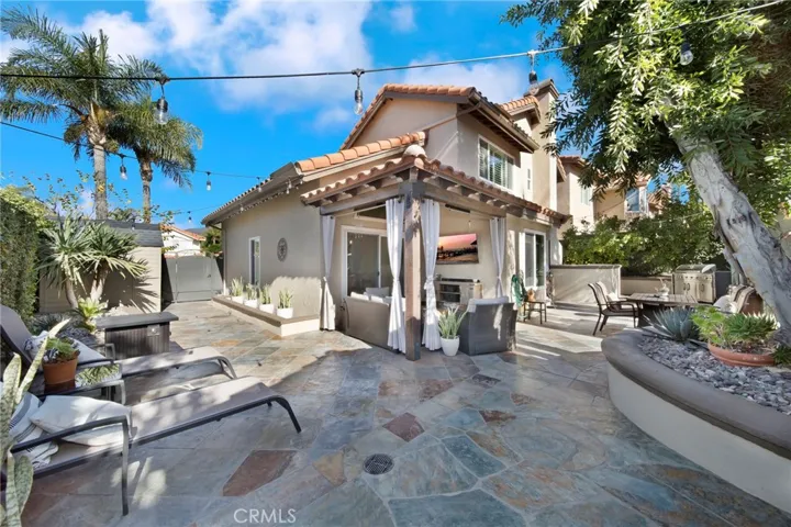 2 Danta, Rancho Santa Margarita, California 92688