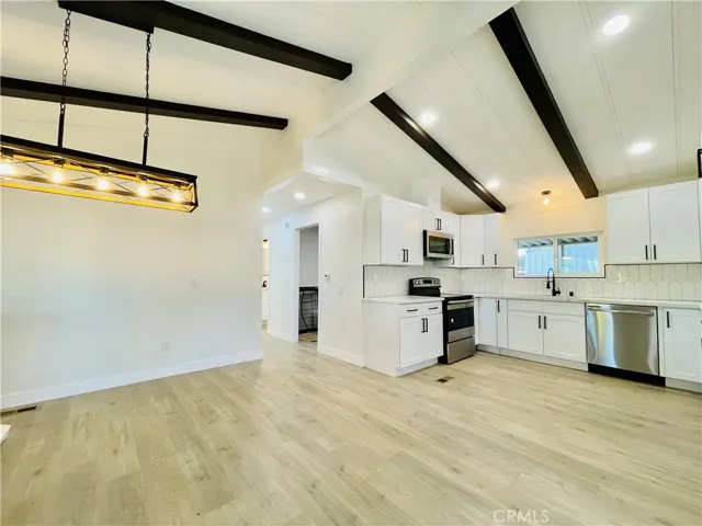 1025 S Riverside Avenue 72, Rialto, California 92376