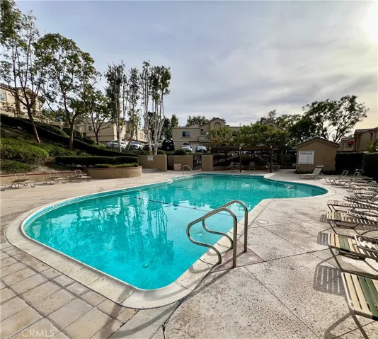 Community pool