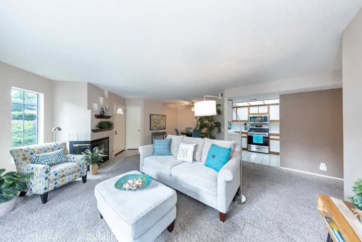 1094 S Sundance Drive, Anaheim Hills, California 92808