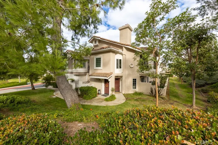 1094 S Sundance Drive, Anaheim Hills, California 92808