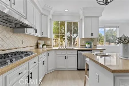 133 Treehouse, Irvine, California 92603