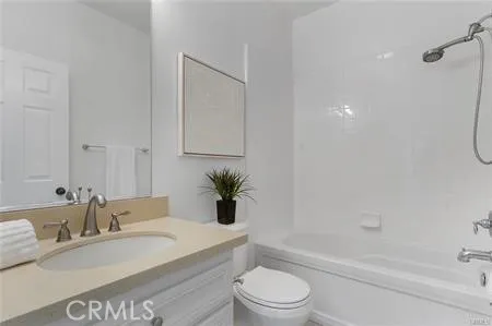 133 Treehouse, Irvine, California 92603