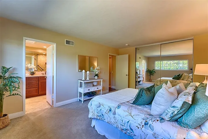 1525 E San Alano Avenue, Orange, California 92865