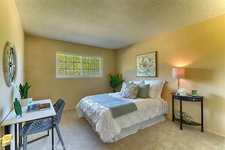 1525 E San Alano Avenue, Orange, California 92865