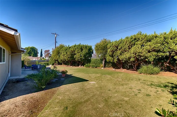 1525 E San Alano Avenue, Orange, California 92865