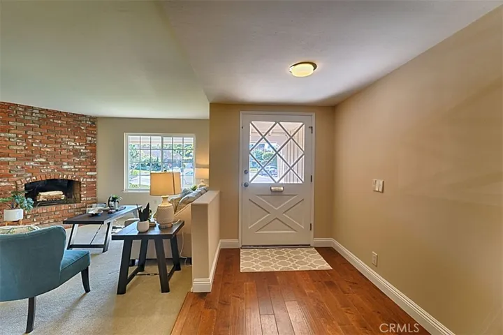 1525 E San Alano Avenue, Orange, California 92865