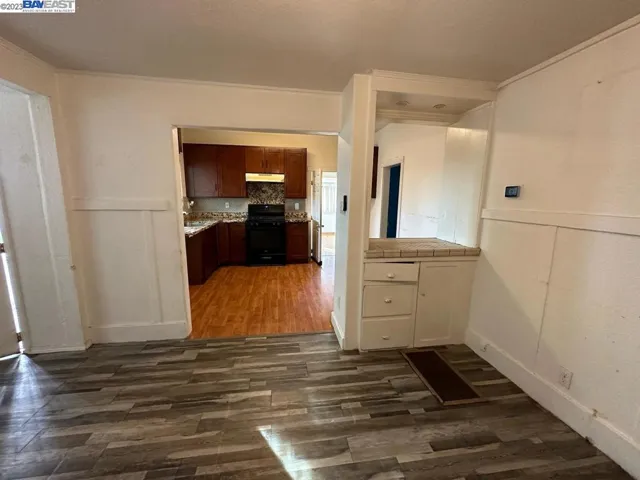 1672 Broadway Street, Vallejo, California 94590-2400