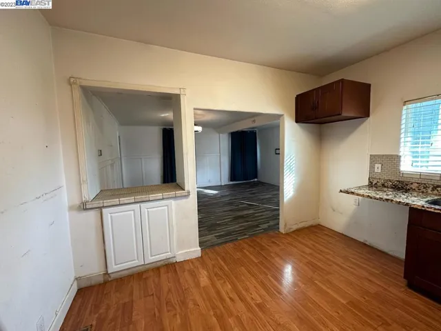 1672 Broadway Street, Vallejo, California 94590-2400