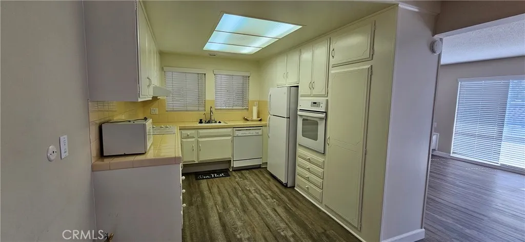 2193 E Via Mariposa B, Laguna Woods, California 92637