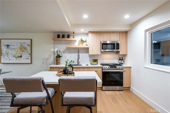 4766 La Villa Marina F, Marina Del Rey, California 90292