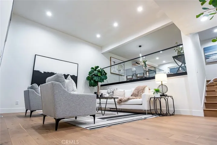 4766 La Villa Marina F, Marina Del Rey, California 90292