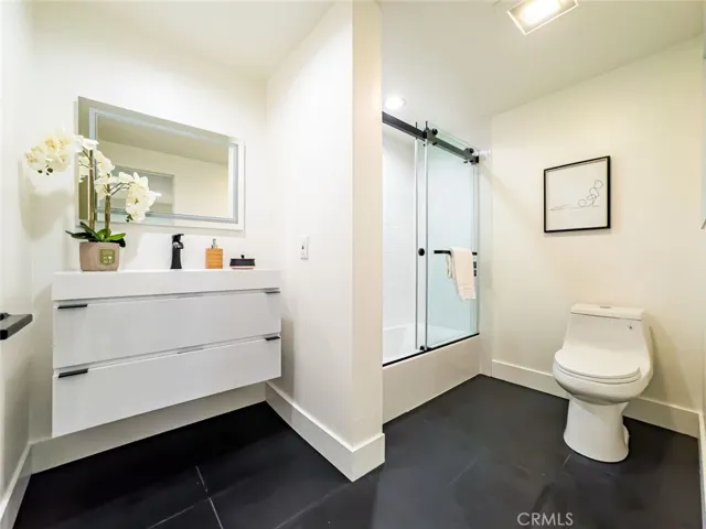 4766 La Villa Marina F, Marina Del Rey, California 90292