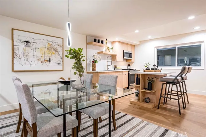 4766 La Villa Marina F, Marina Del Rey, California 90292