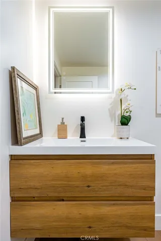 4766 La Villa Marina F, Marina Del Rey, California 90292