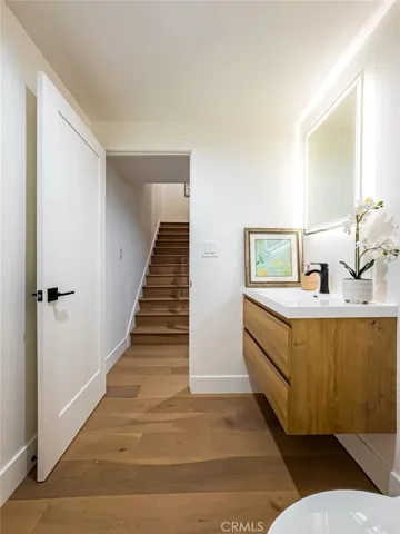4766 La Villa Marina F, Marina Del Rey, California 90292