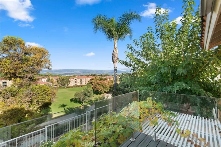 13 Heatherwood, Aliso Viejo, California 92656