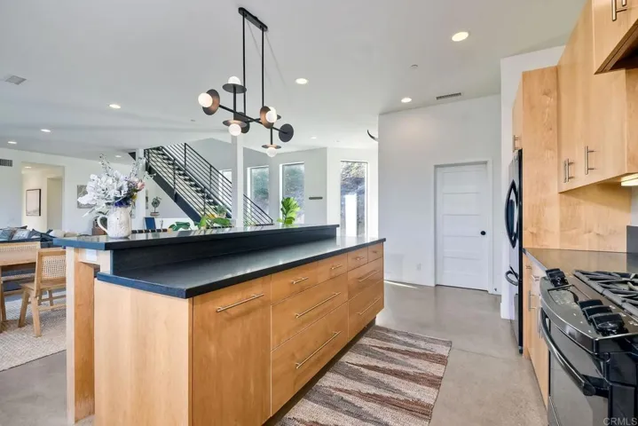 1886 Carriage Lane, Fallbrook, California 92028