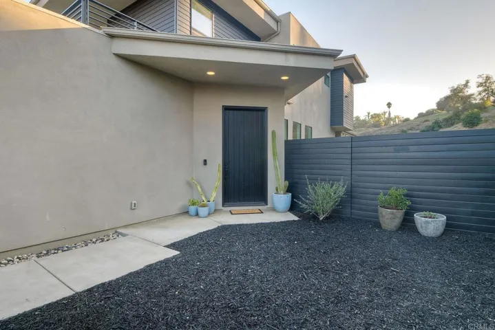 1886 Carriage Lane, Fallbrook, California 92028