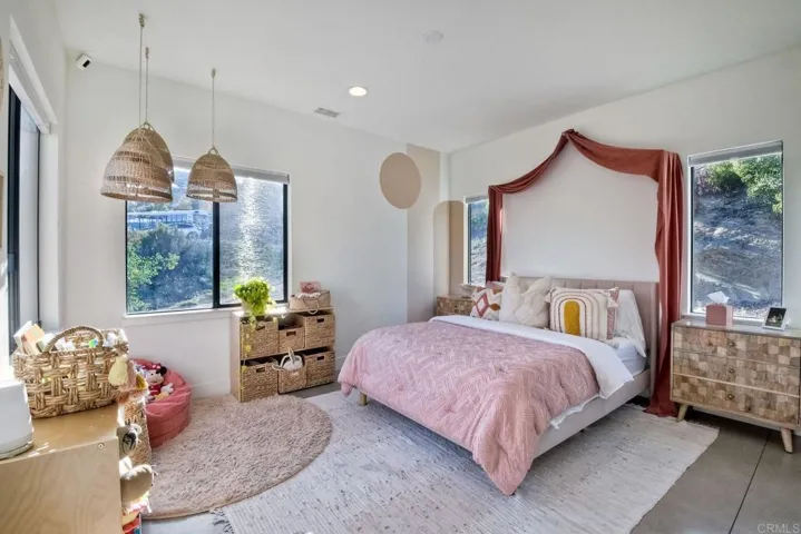 1886 Carriage Lane, Fallbrook, California 92028