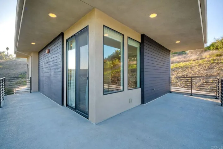 1886 Carriage Lane, Fallbrook, California 92028
