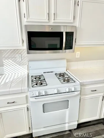 11904 Greenbluff Way, Yucaipa, California 92399