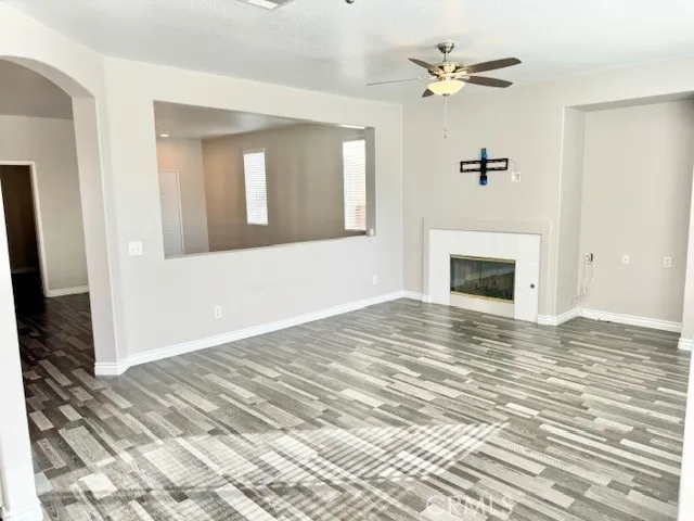 11904 Greenbluff Way, Yucaipa, California 92399