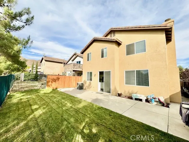 11904 Greenbluff Way, Yucaipa, California 92399
