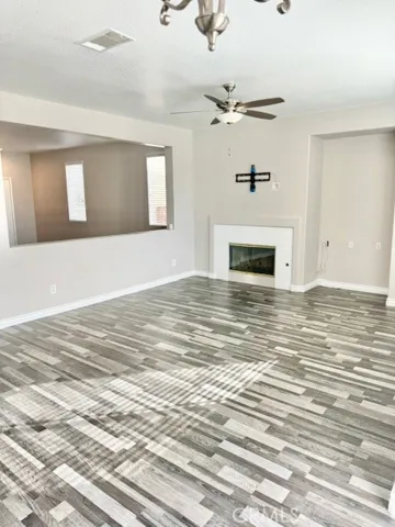 11904 Greenbluff Way, Yucaipa, California 92399