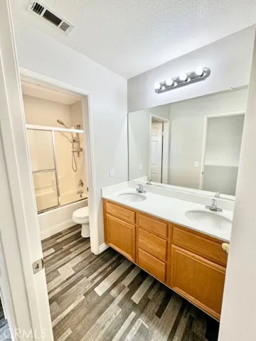 11904 Greenbluff Way, Yucaipa, California 92399