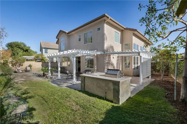 28945 Canyon Oak Place, Saugus, California 91390
