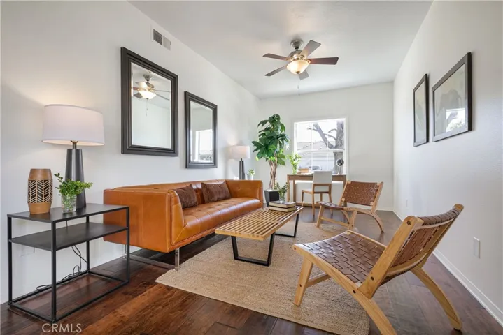 Versatile Bonus Room/Office