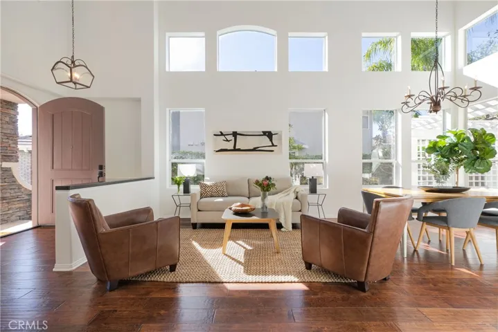 28945 Canyon Oak Place, Saugus, California 91390