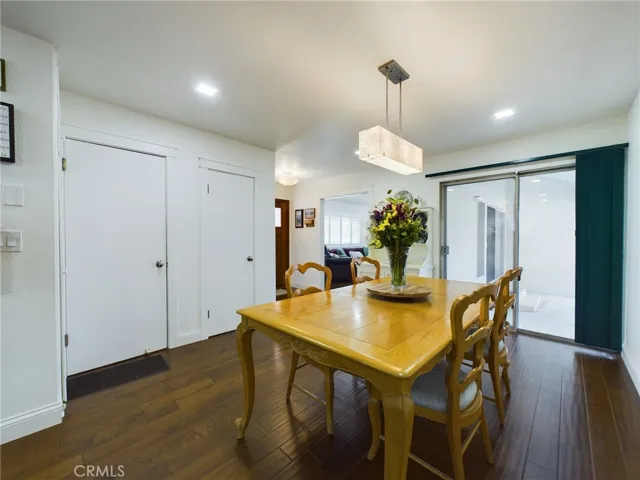 6661 Kiwi Circle, Cypress, California 90630