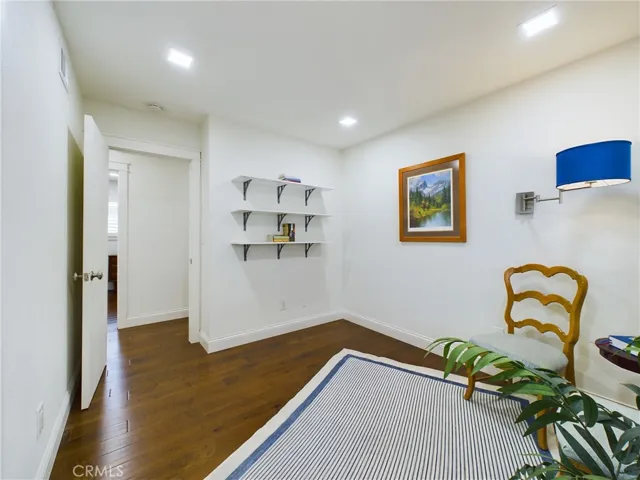 6661 Kiwi Circle, Cypress, California 90630