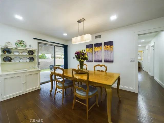 6661 Kiwi Circle, Cypress, California 90630