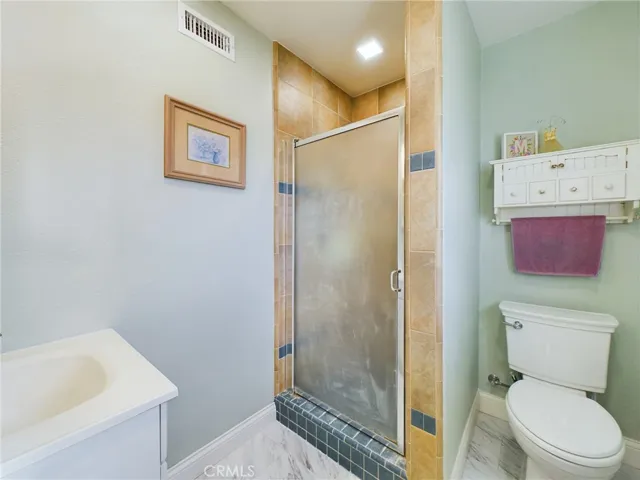 6661 Kiwi Circle, Cypress, California 90630