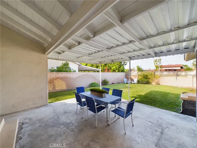 6661 Kiwi Circle, Cypress, California 90630